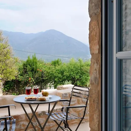 Antares Mani Apartment Areopoli