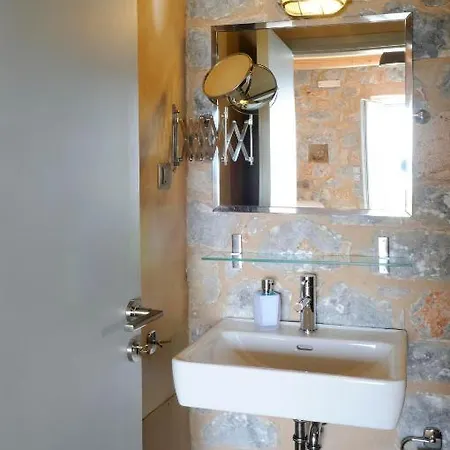 Antares Mani Apartman