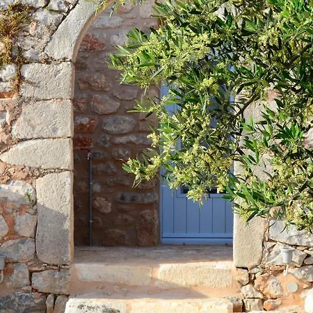 Apartment Antares Mani *