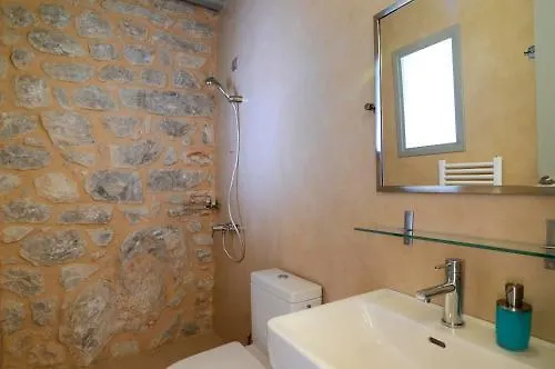 Antares Mani Lägenhet