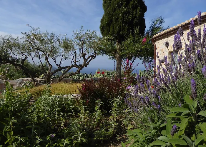 Antares Mani Αρεόπολις