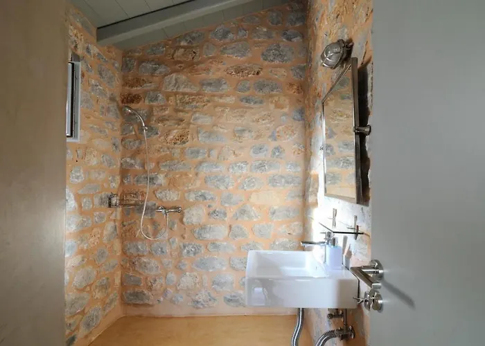 Antares Mani Αρεόπολις